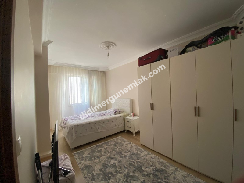 DİDİM EFELER MAHALLESİNDE GENİŞ ,AYRI MUTFAKLI, MASRAFSIZ 2+1 SATILIK DAİRE