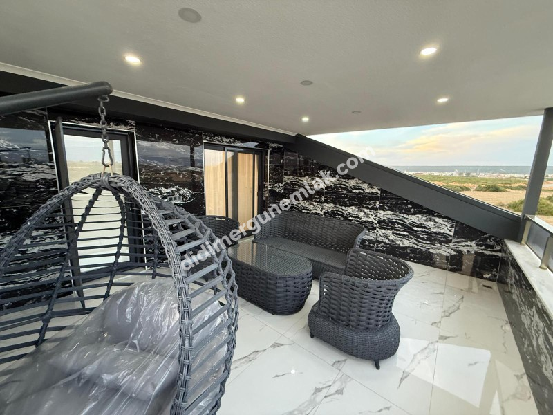  DİDİM CUMHURİYET MAHALLESİNDE  KÖŞEBAŞI KONUMDA ULTRA LÜKS 5+1 MÜSTAKİL HAVUZLU OTOPARKLI VİLLA