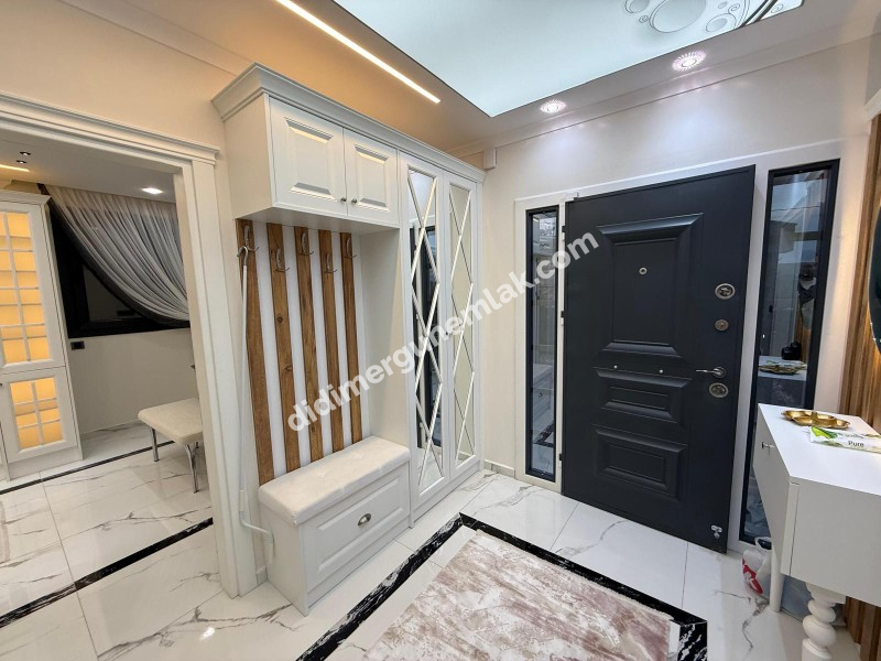  DİDİM CUMHURİYET MAHALLESİNDE  KÖŞEBAŞI KONUMDA ULTRA LÜKS 5+1 MÜSTAKİL HAVUZLU OTOPARKLI VİLLA