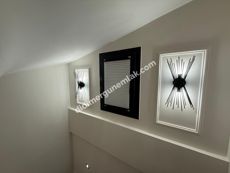  DİDİM CUMHURİYET MAHALLESİNDE  KÖŞEBAŞI KONUMDA ULTRA LÜKS 5+1 MÜSTAKİL HAVUZLU OTOPARKLI VİLLA