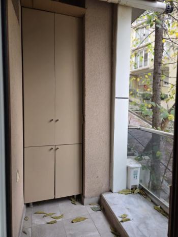 BEŞİKTAŞ DİKİLİTAŞ'TA MERKEZİ KONUMDA GENÇ BİNADA 2+1 KİRALIK DAİRE