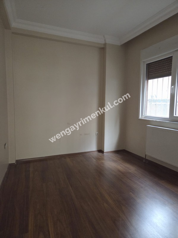 BEŞİKTAŞ DİKİLİTAŞ'TA MERKEZİ KONUMDA GENÇ BİNADA 2+1 KİRALIK DAİRE