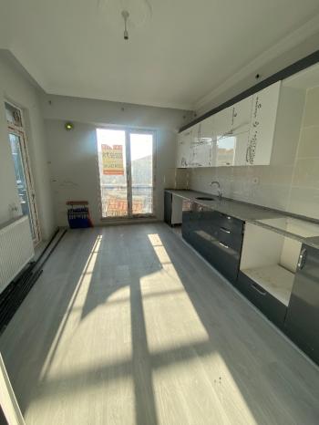 GÜVENAY - ÇORUM ULUKAVAK  DOĞA KOLEJİ CİVARI SATILIK DAİRE 