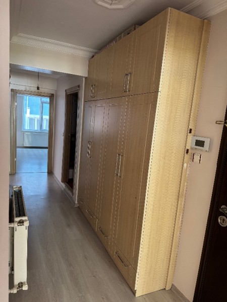 Yeşilpınar'da 3+1 Arakat Kiralık Daire