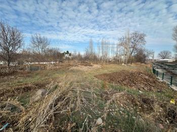 AFYON ÜÇOK EMLAKTAN ATAKÖYDE SATILIK 1.969M² GÜZEL KONUMDA BAHÇE