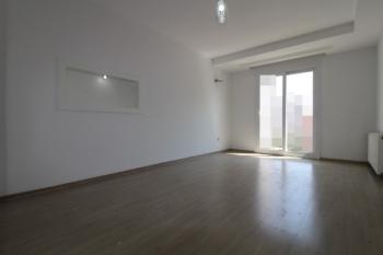 ASLAN'DAN MEZİTLİ MERKEZ DE SOSYAL TESİSLİ, SİTE İÇİ, GENİŞ 3+1