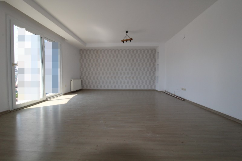 ASLAN'DAN MEZİTLİ MERKEZ DE SOSYAL TESİSLİ, SİTE İÇİ, GENİŞ 3+1