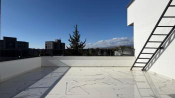 Elmas’tan 75.Yıl’da Her Köşesi Özel Tasarlanmış Ultra Lüks Villa!