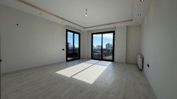 Elmas’tan 75.Yıl’da Her Köşesi Özel Tasarlanmış Ultra Lüks Villa!