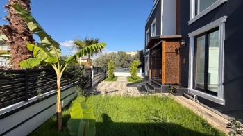 Elmas’tan 75.Yıl’da Her Köşesi Özel Tasarlanmış Ultra Lüks Villa!