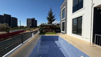 Elmas’tan 75.Yıl’da Her Köşesi Özel Tasarlanmış Ultra Lüks Villa!