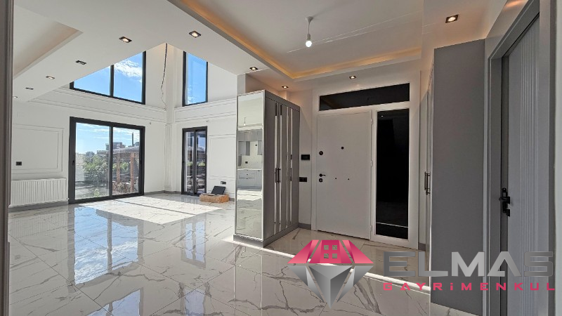 Elmas’tan 75.Yıl’da Her Köşesi Özel Tasarlanmış Ultra Lüks Villa!