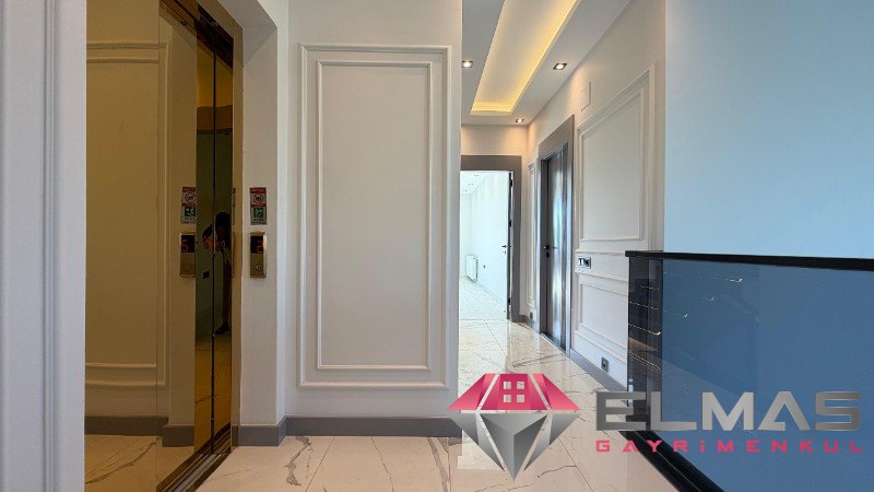 Elmas’tan 75.Yıl’da Her Köşesi Özel Tasarlanmış Ultra Lüks Villa!