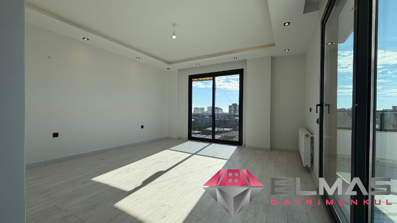 Elmas’tan 75.Yıl’da Her Köşesi Özel Tasarlanmış Ultra Lüks Villa!