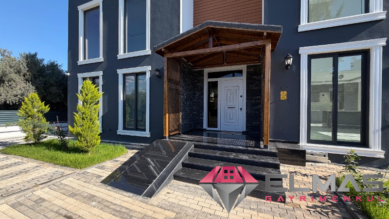 Elmas’tan 75.Yıl’da Her Köşesi Özel Tasarlanmış Ultra Lüks Villa!