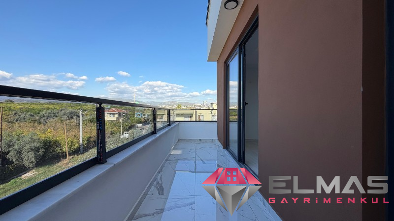 Elmas’tan 75.Yıl’da Her Köşesi Özel Tasarlanmış Ultra Lüks Villa!