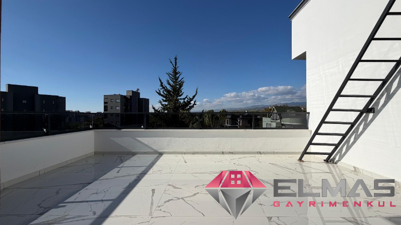 Elmas’tan 75.Yıl’da Her Köşesi Özel Tasarlanmış Ultra Lüks Villa!