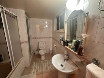 LEFKOŞA MARMARA'DA FUL EŞYALI SATILIK DAİRE