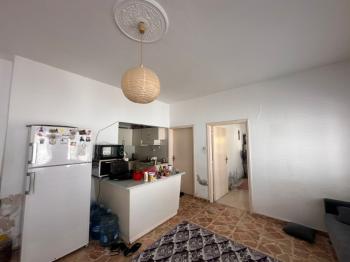 GİRNE MERKEZDE SATILIK TÜRK MALI KOMPLE BİNA