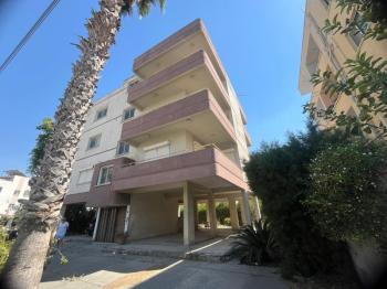 K.KAYMAKLIDA SATILIK KOMPLE BİNA