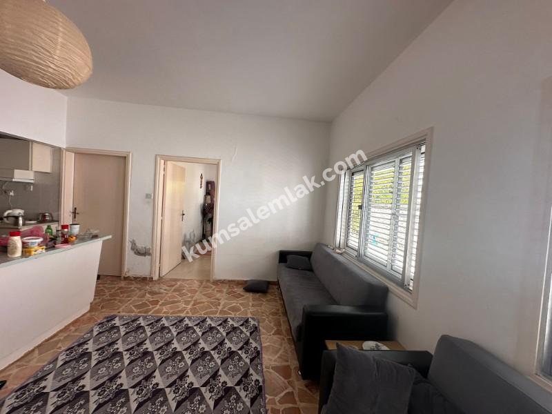 GİRNE MERKEZDE SATILIK TÜRK MALI KOMPLE BİNA