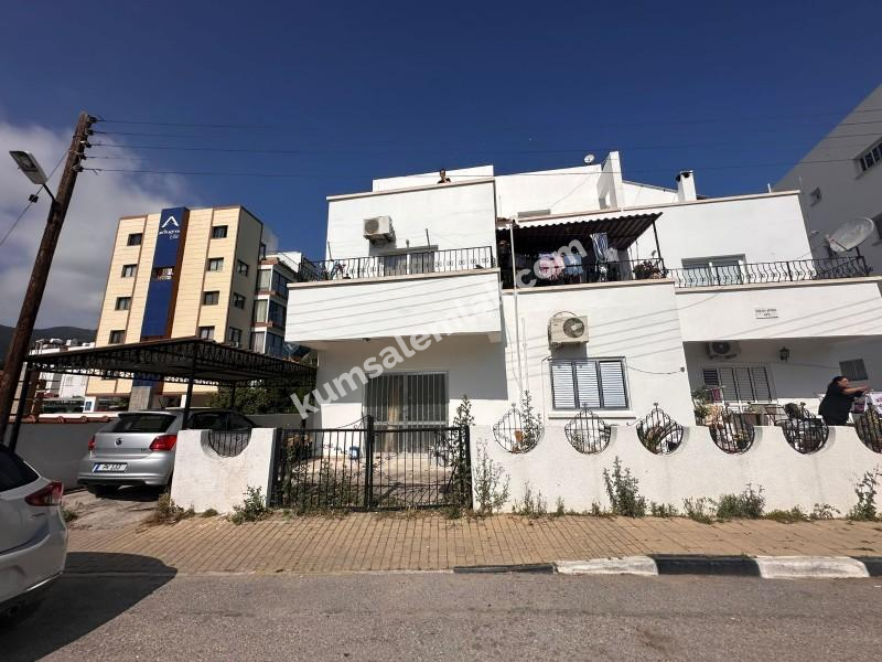 GİRNE MERKEZDE SATILIK TÜRK MALI KOMPLE BİNA