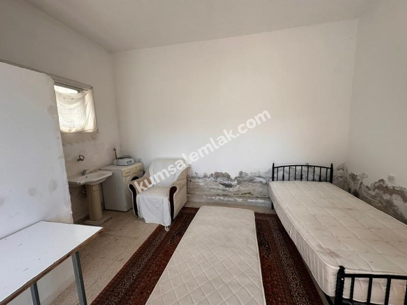 GİRNE MERKEZDE SATILIK TÜRK MALI KOMPLE BİNA