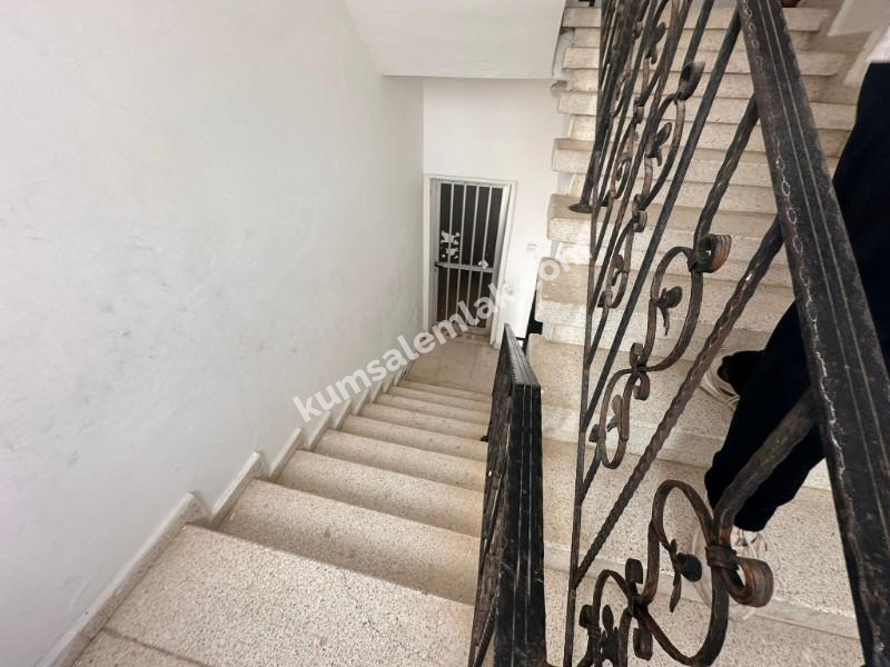 GİRNE MERKEZDE SATILIK TÜRK MALI KOMPLE BİNA