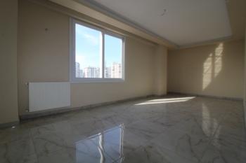 ASLAN'DAN MEZİTLİ NİN KALBİNDE DOĞALGAZLI KİRALIK 3+1 DAİRE