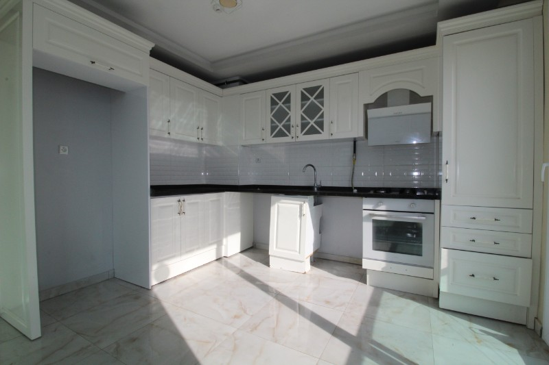 ASLAN'DAN MEZİTLİ NİN KALBİNDE DOĞALGAZLI KİRALIK 3+1 DAİRE