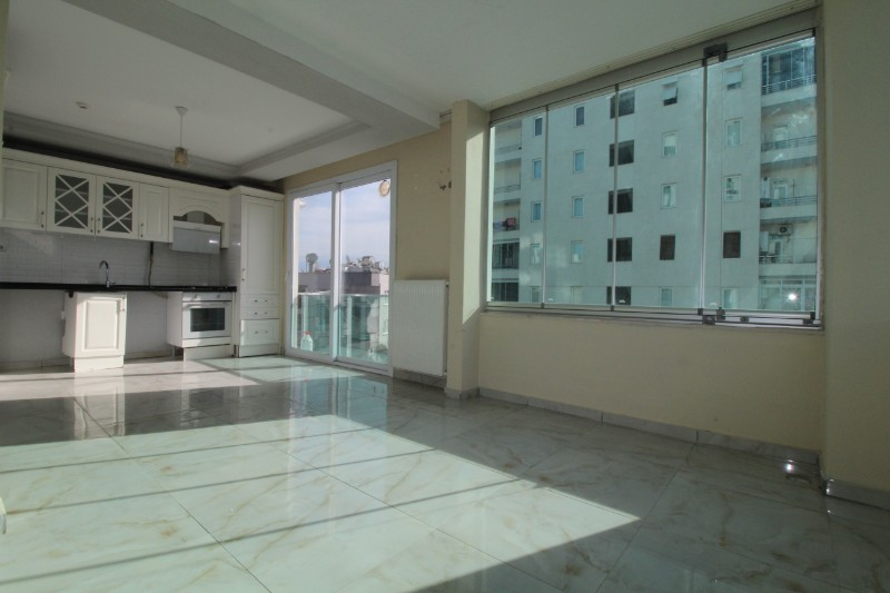 ASLAN'DAN MEZİTLİ NİN KALBİNDE DOĞALGAZLI KİRALIK 3+1 DAİRE