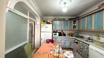 Elmas’tan Eğriçam’da Cepheleri Açık Deniz Manzaralı Ferah 3+1