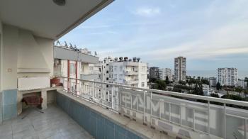 Elmas’tan Eğriçam’da Cepheleri Açık Deniz Manzaralı Ferah 3+1