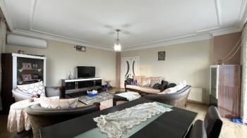 Elmas’tan Eğriçam’da Cepheleri Açık Deniz Manzaralı Ferah 3+1