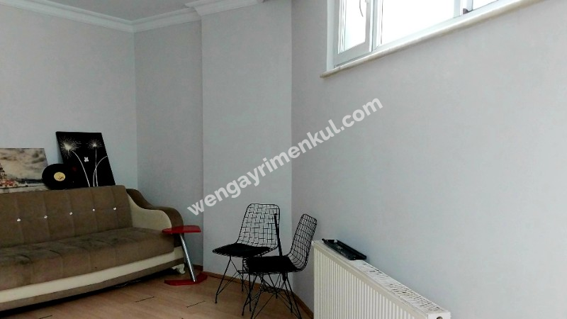 Batı Caddesinde Osmanbey Metro'ya 15 dakika Yakın Kiralık 2+1 Daire