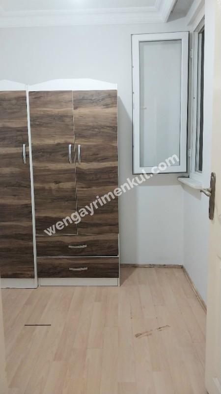 Batı Caddesinde Osmanbey Metro'ya 15 dakika Yakın Kiralık 2+1 Daire