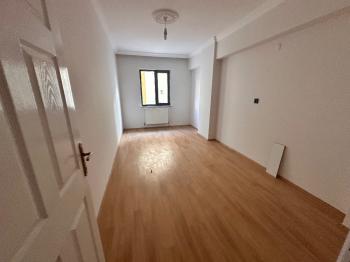 GÜVENAY - ÇORUM GARANTİEVLER CAFELERE ÇOK YAKIN KİRALIK 3+1 DAİRE