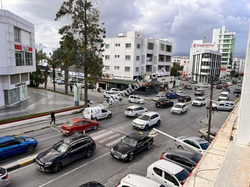 KÜÇÜK KAYMAKLIDA AYLIK ÖDEMELİ KİRALIK OFİS 