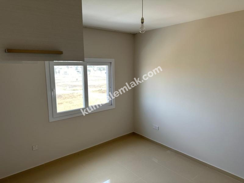 GAZİ MAĞUSA YENİBOĞAZİÇİNDE SATILIK DAİRE 