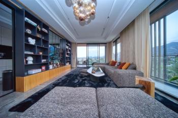 Girne Merkez'de Taşınmaya Hazır Özel Tasarım Muhteşem 3+1 Satılık Daire