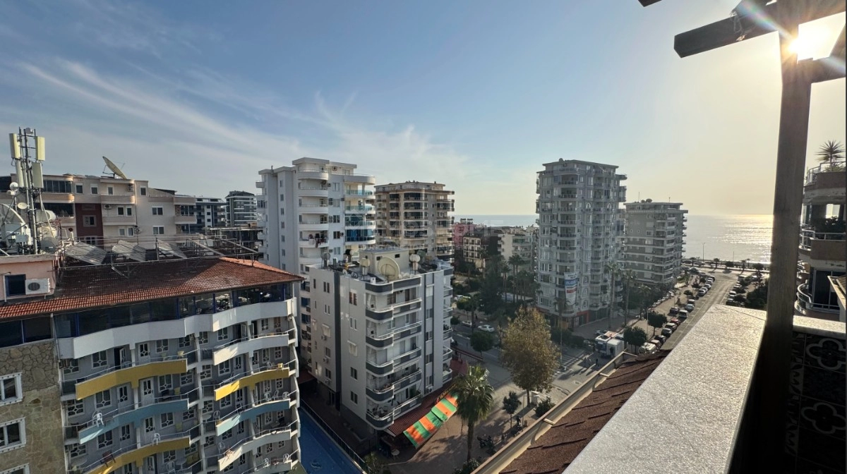 4+1 Penthouse med havutsikt til salgs