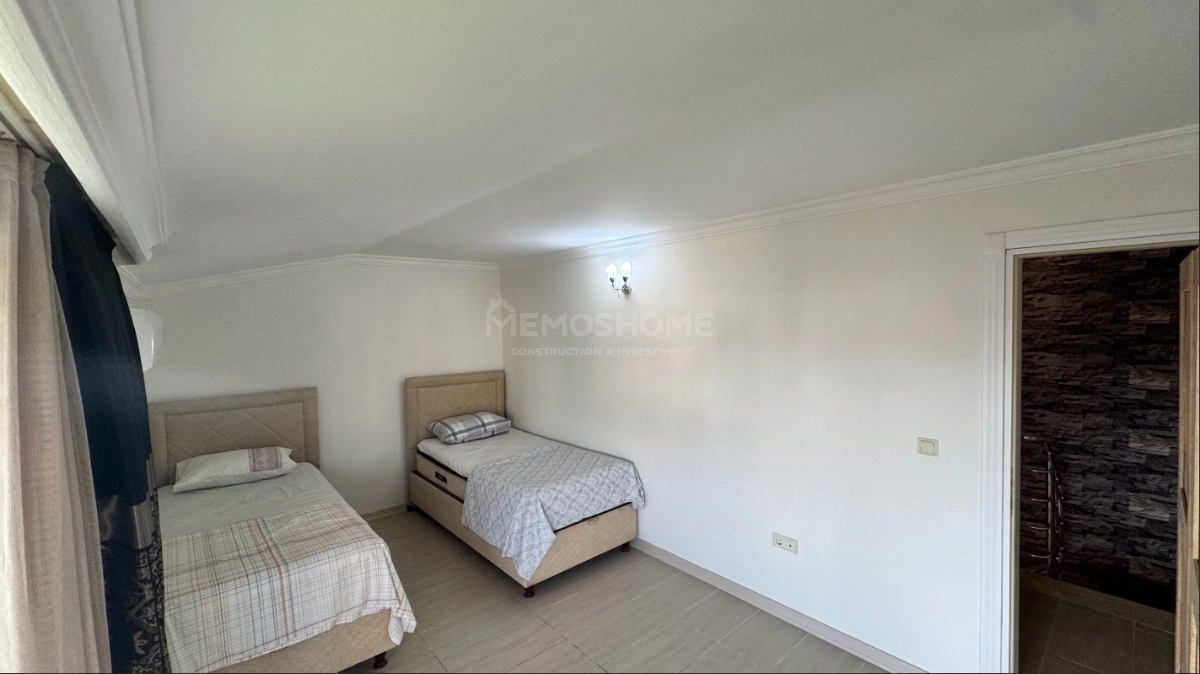 4+1 Penthouse med havutsikt til salgs