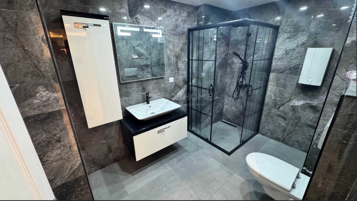 4+1 Penthouse med havutsikt til salgs