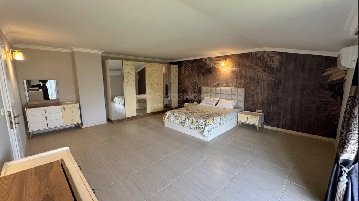 4+1 Penthouse med havutsikt til salgs