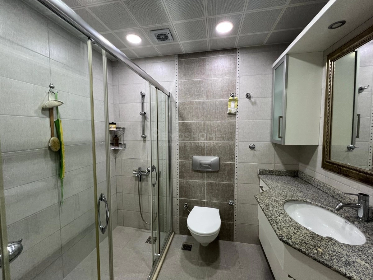 Oba'da Satılık Eşyalı 2+1 Daire