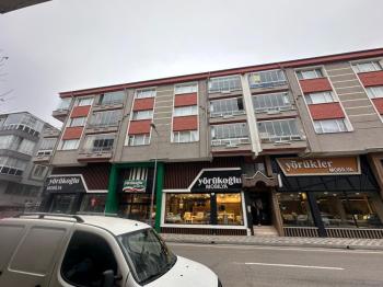 AFYON ÜÇOK EMLAKTAN MECİDİYE MAH MAH SATILIK 3+1 TEMİZ BAKIMLI DAİRE