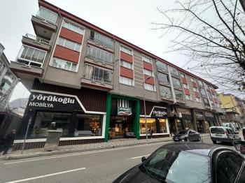 AFYON ÜÇOK EMLAKTAN MECİDİYE MAH MAH SATILIK 3+1 TEMİZ BAKIMLI DAİRE