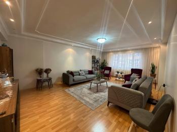 AFYON ÜÇOK EMLAKTAN MECİDİYE MAH MAH SATILIK 3+1 TEMİZ BAKIMLI DAİRE