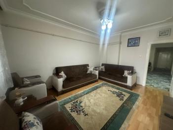 AFYON ÜÇOK EMLAKTAN MECİDİYE MAH MAH SATILIK 3+1 TEMİZ BAKIMLI DAİRE