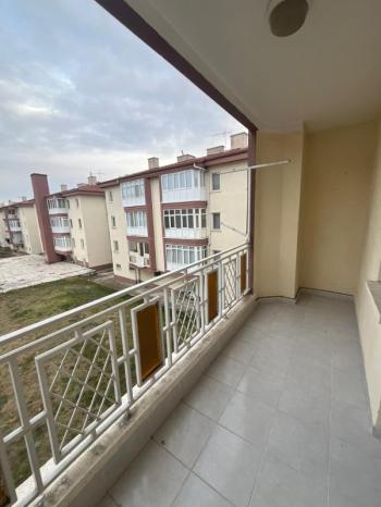 AFYON ÜÇOK EMLAKTAN ALİ İHSAN PAŞA MAH KİRALIK 3+1 DAİRE